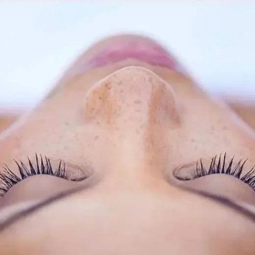 Ritual éternel con radiofrecuencia facial